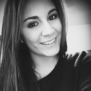 Meet your Posher, Estelle